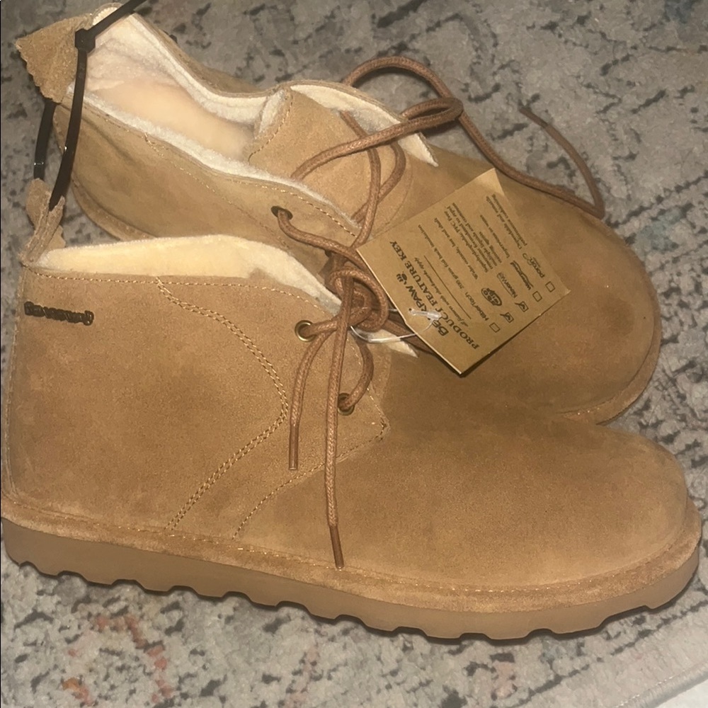BearPaw Spencer Brown Chukka Boots